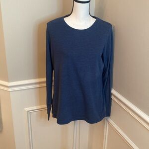 Basic Blue t-shirt size Junior xl Long sleeve